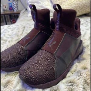Puma Shoes Size 7.5